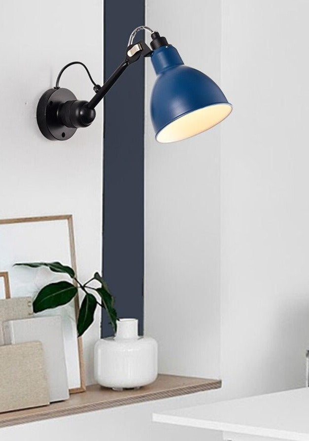 Modern Style Adjustable Arm Lamp