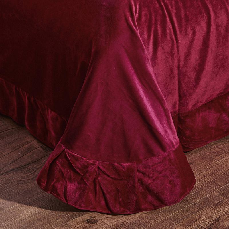 Velvet Embroidered Bedding Set - Nordic Side - 