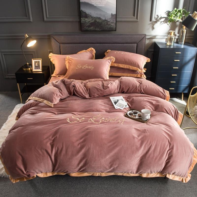 So Lovely Velvet Bedding Set - Nordic Side - 