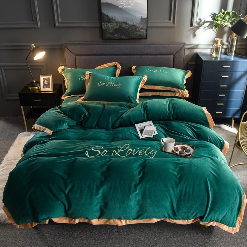 So Lovely Velvet Bedding Set - Nordic Side - 