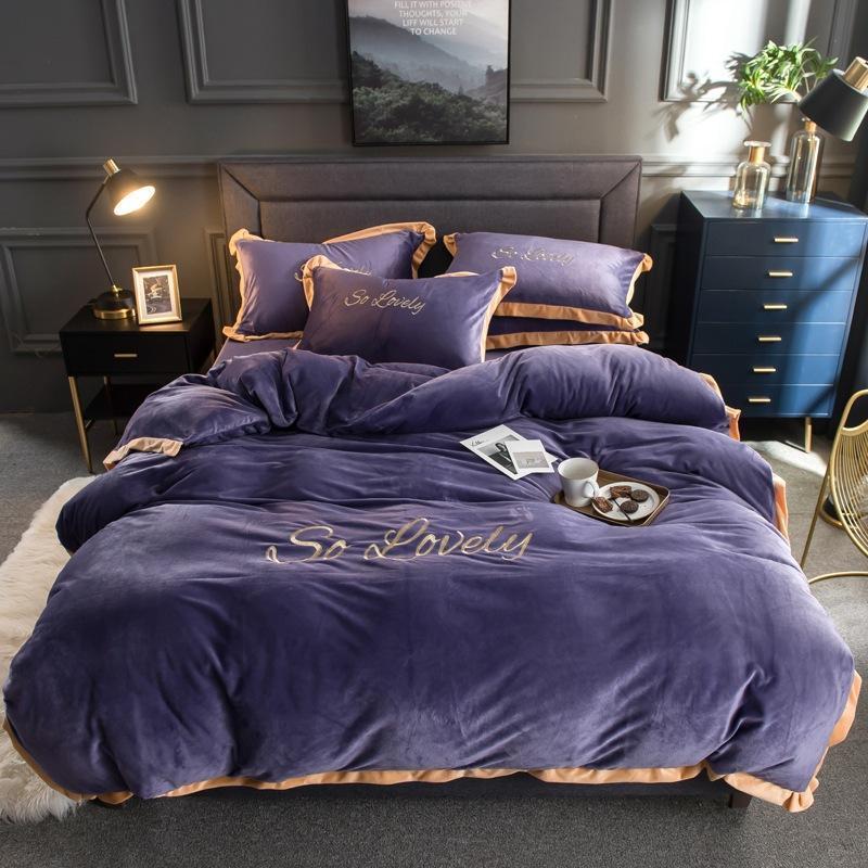 So Lovely Velvet Bedding Set - Nordic Side - 