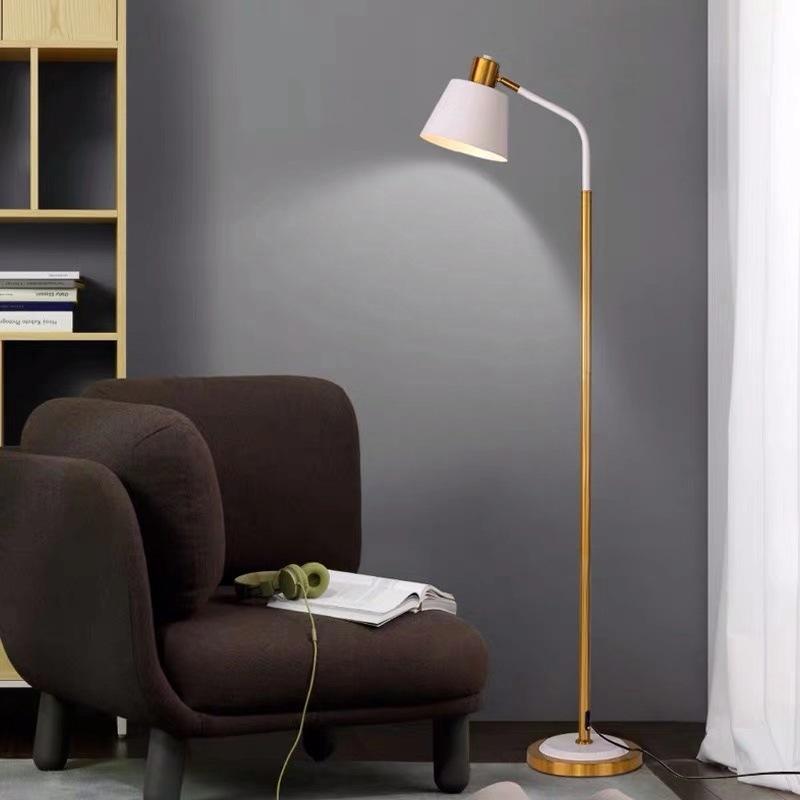 Blower - Minimalist Decorative Vertical Floor Lamp