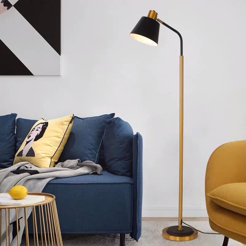 Blower - Minimalist Decorative Vertical Floor Lamp