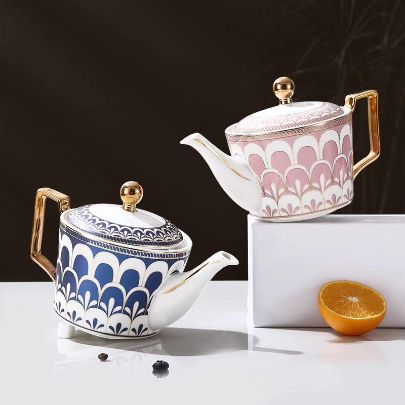 Jaquie Luxury Ceramic Teapot