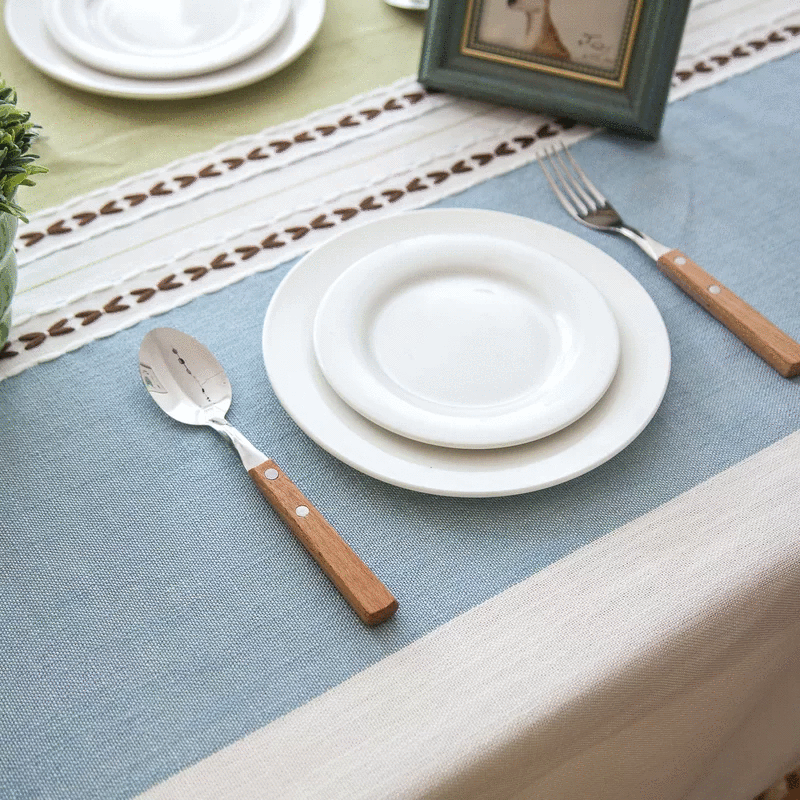 Baldone Elegant Cotton Tablecloth