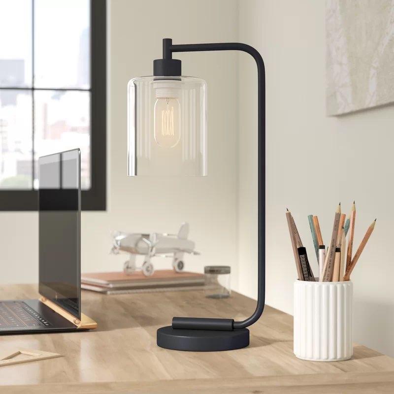 Pouso Industrial Table Lamp - Matte Black