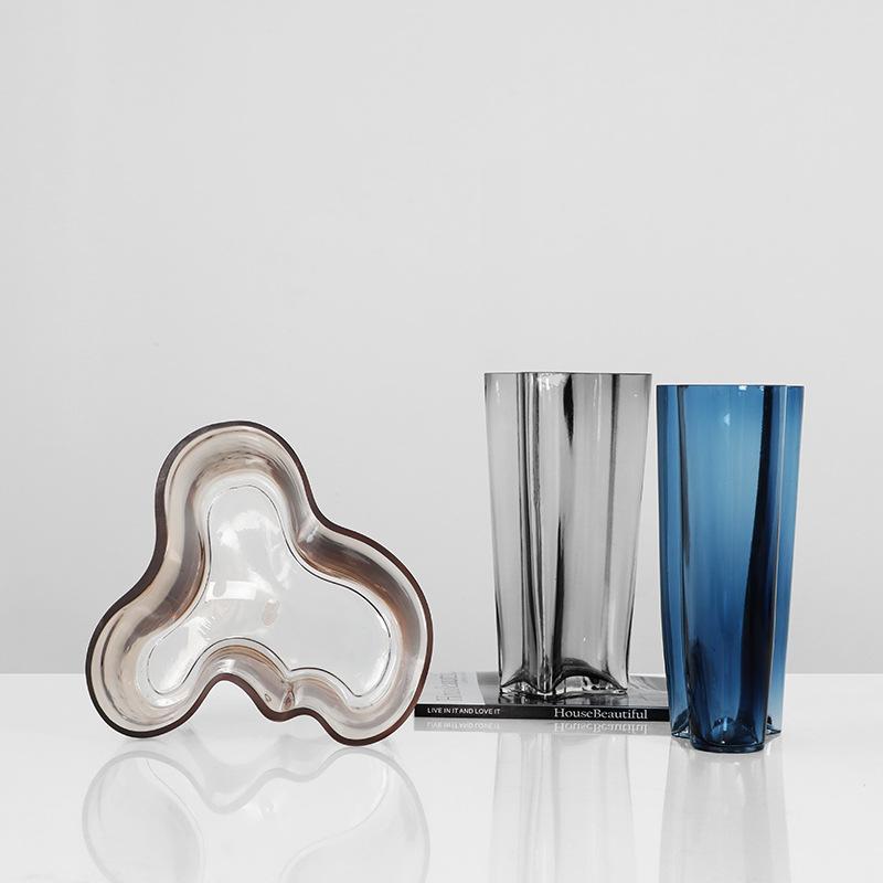 Abstract Scandinavian Crystal Vase - Abstract Waves