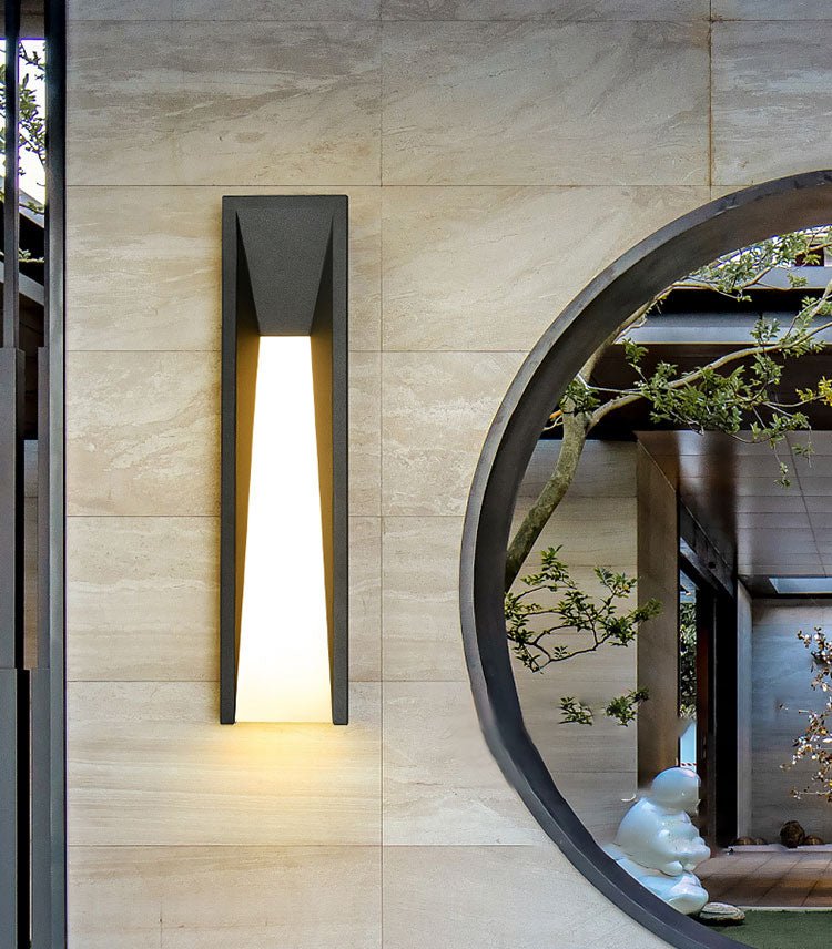 Modern Outdoor LED Waterproof Wall Lamp for Courtyard, Balcony