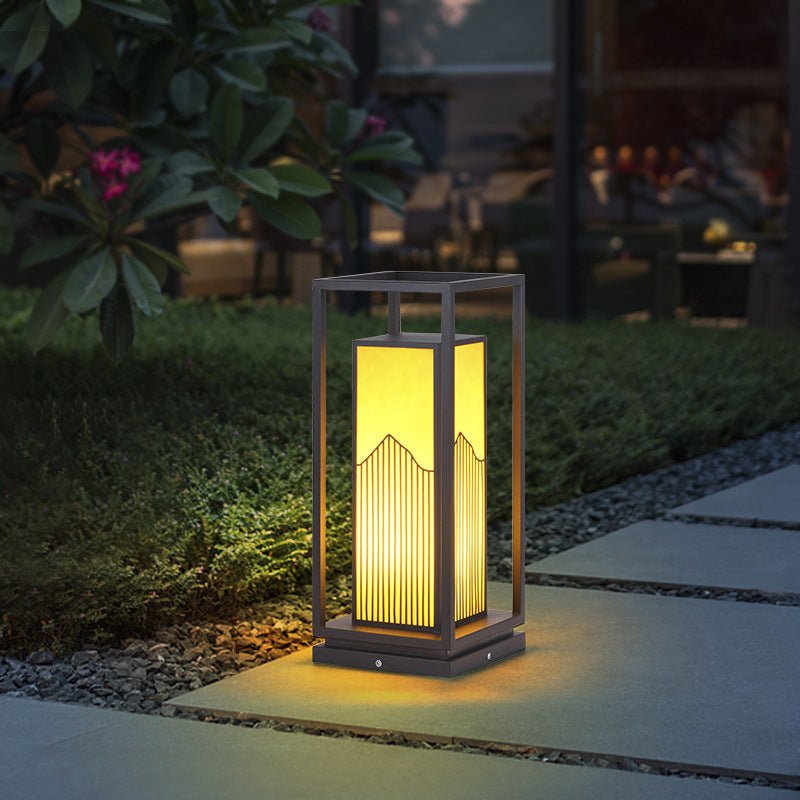 Modern Outdoor Waterproof Lawn Light Made in Chinese Style