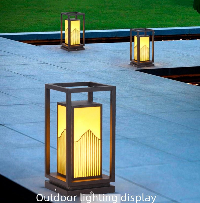 Modern Outdoor Waterproof Lawn Light Made in Chinese Style