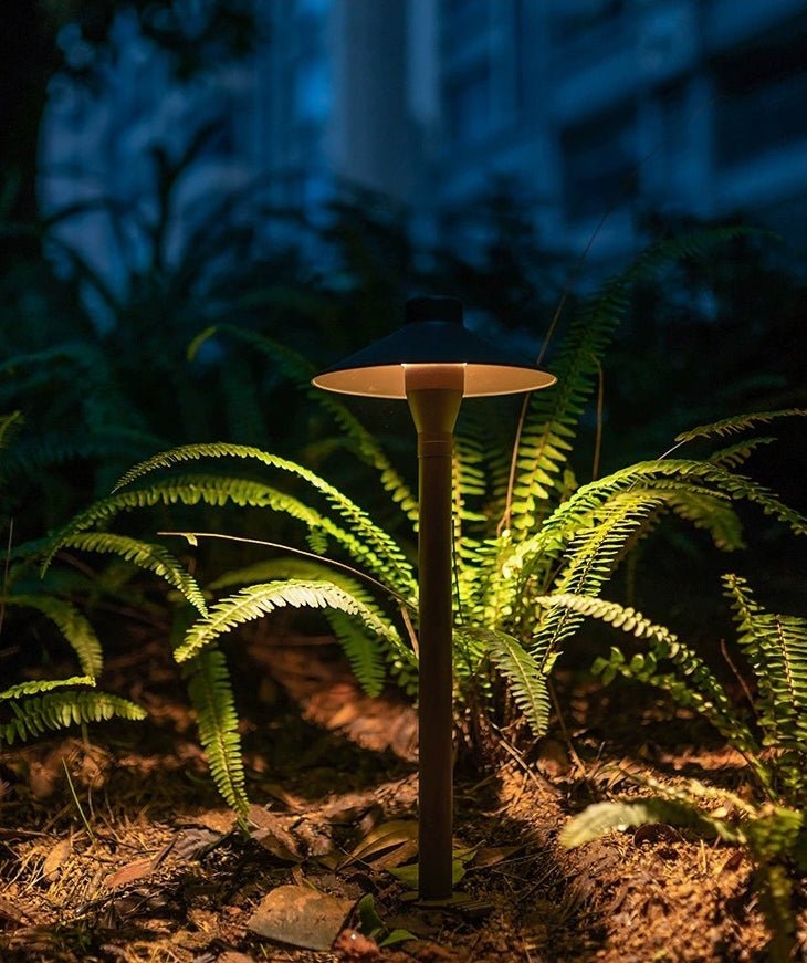 Waterproof Outdoor Umbrella-Shaped Lawn Lamp