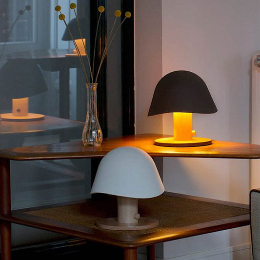 Minimalist Mushroom Table Lamp Design