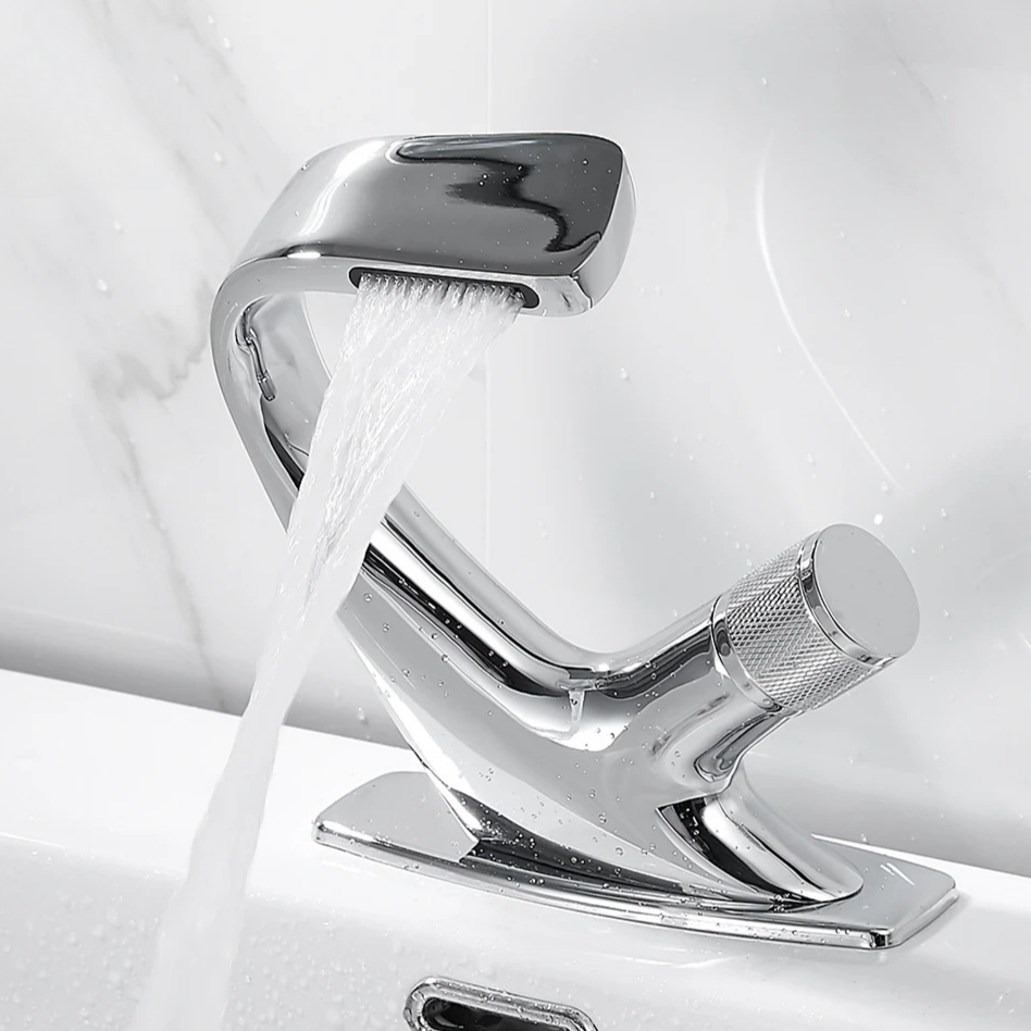 Xavier- Modern Curved Bathroom Faucet