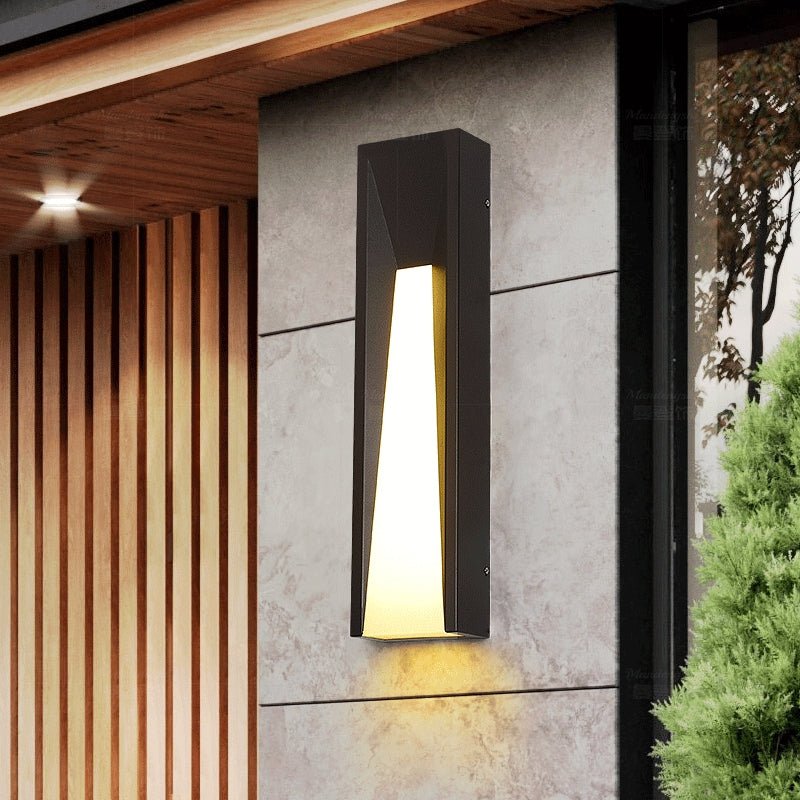 Modern Outdoor LED Waterproof Wall Lamp for Courtyard, Balcony