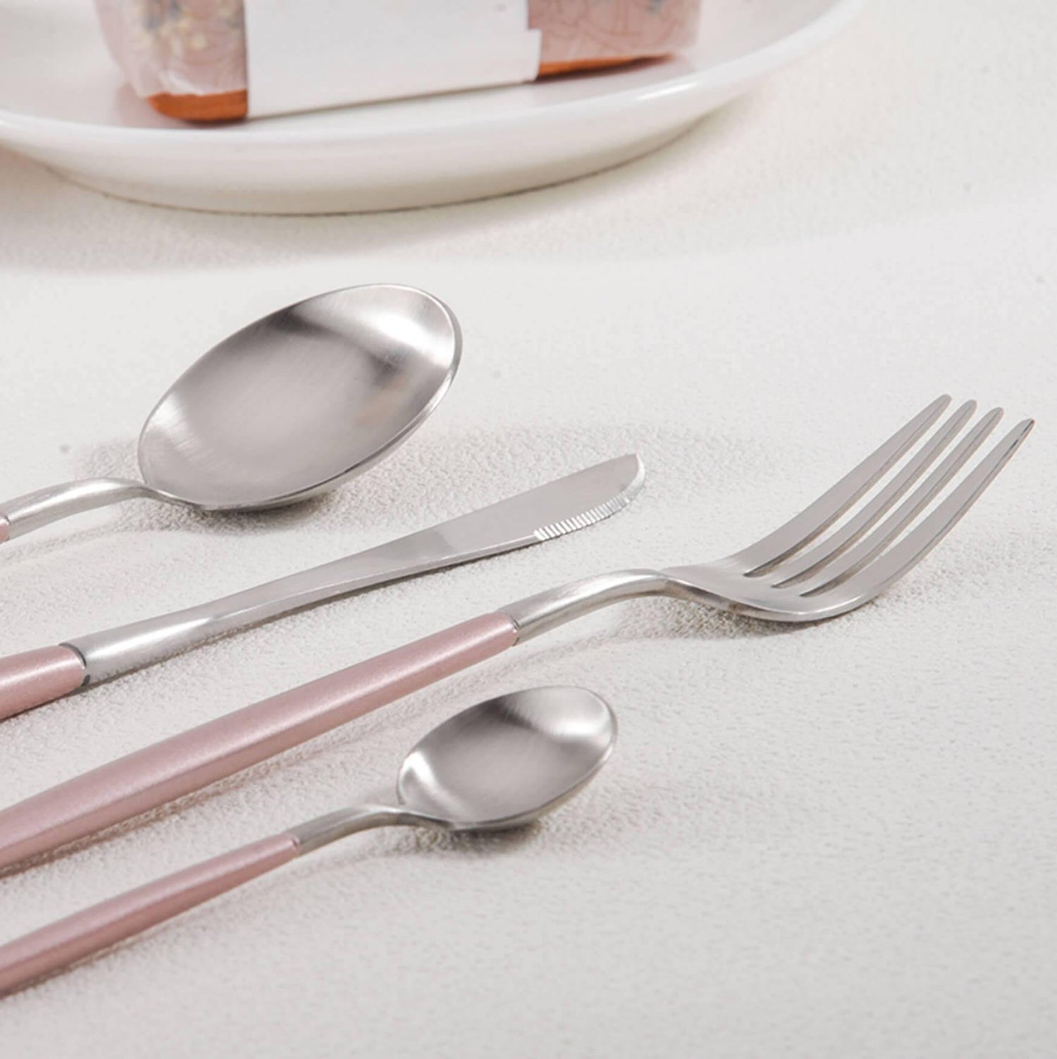 4 Pcs Pink & Silver Cutlery Set - Nordic Side - 