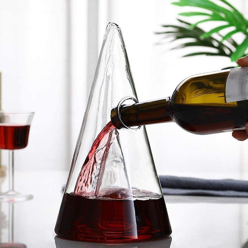 HomeQuill™ Pyramid Waterfall Wine Decanter - Nordic Side - 