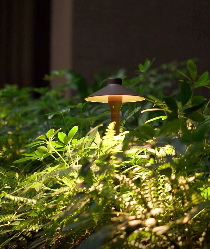 Waterproof Outdoor Umbrella-Shaped Lawn Lamp