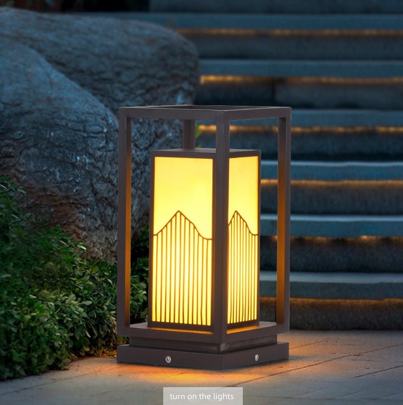 Modern Outdoor Waterproof Lawn Light Made in Chinese Style