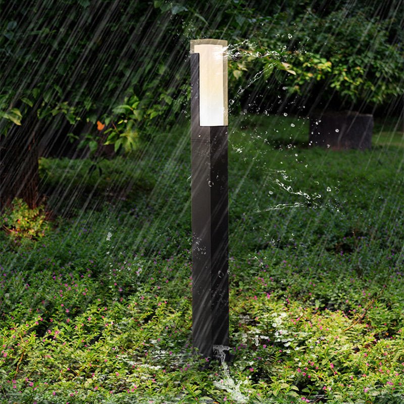 Waterproof Lawn Street Light Made in Aluminum and Acrylic