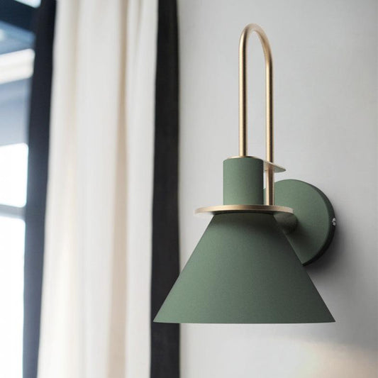 Artus - Post-Modern Metal Wall Lamp