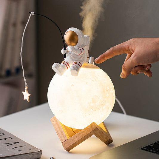 Astronaut Humidifier Moon Lamp