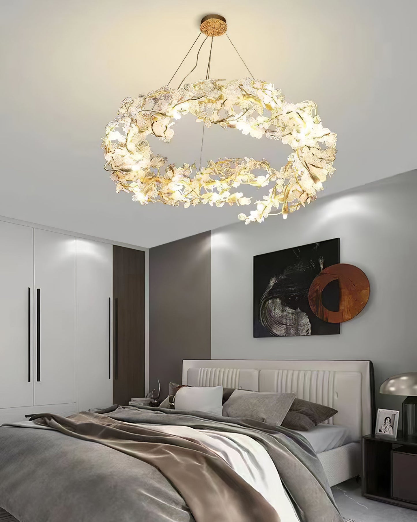 Aurea Chandelier