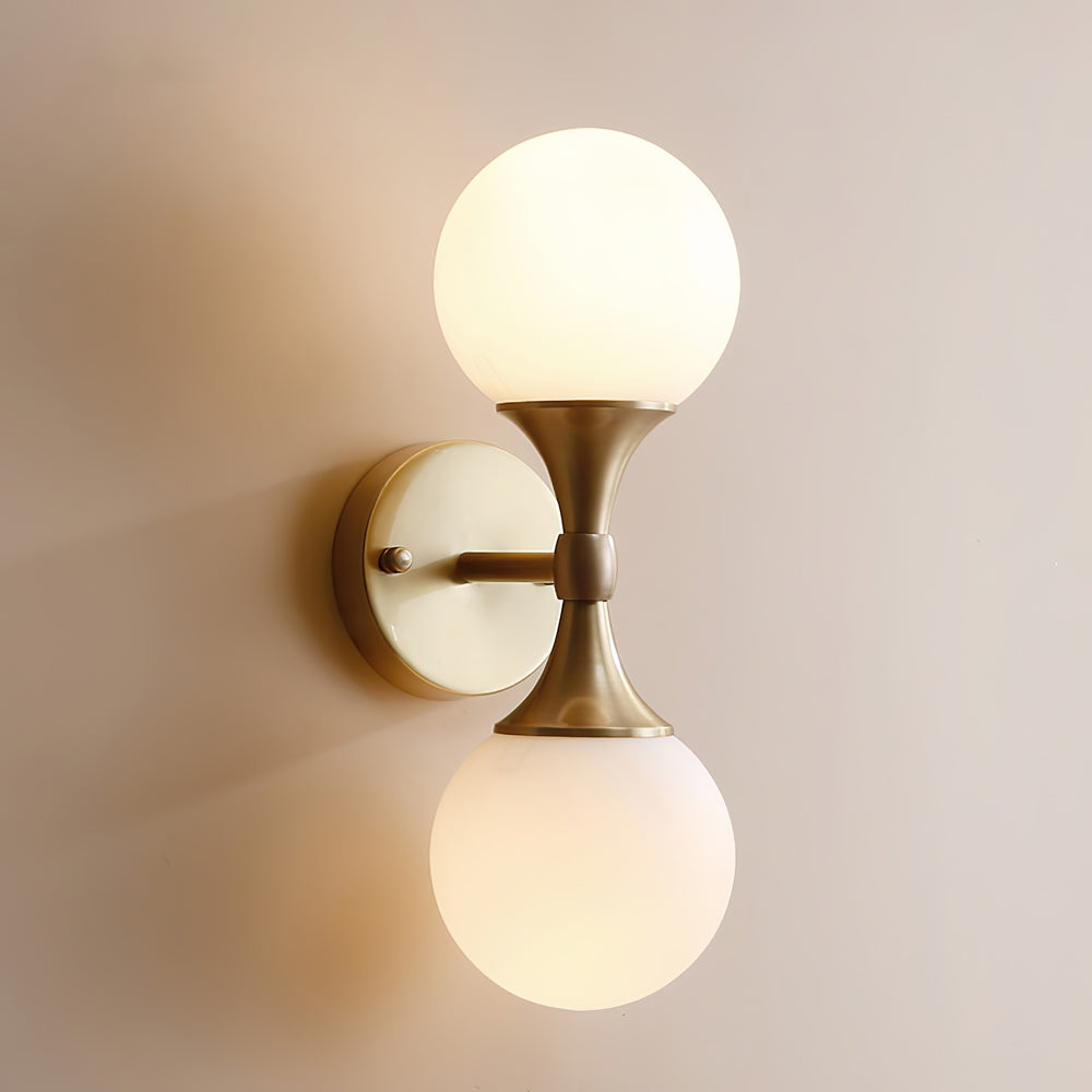 Balls Delly Wall Lamp