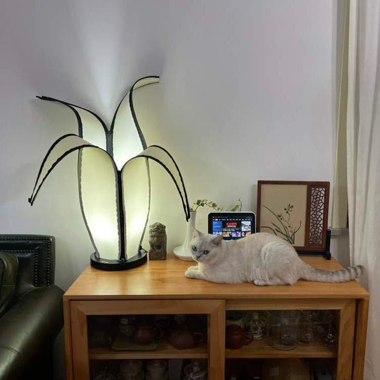 Banana Table Lamp