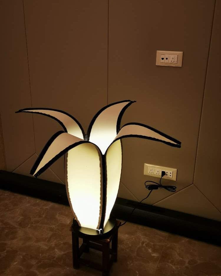 Banana Table Lamp