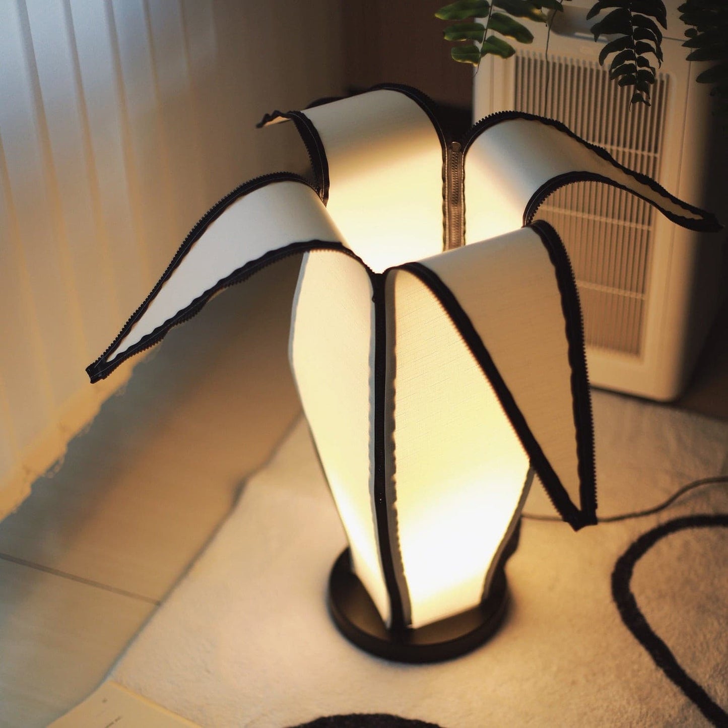 Banana Table Lamp