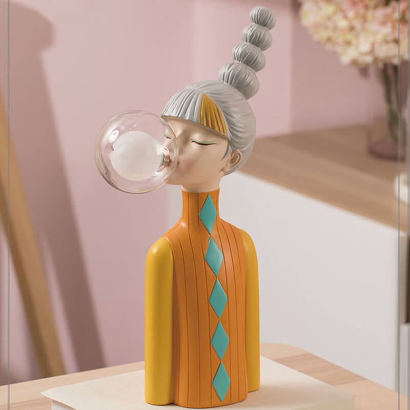 Beauty Girl Resin Table Lamp