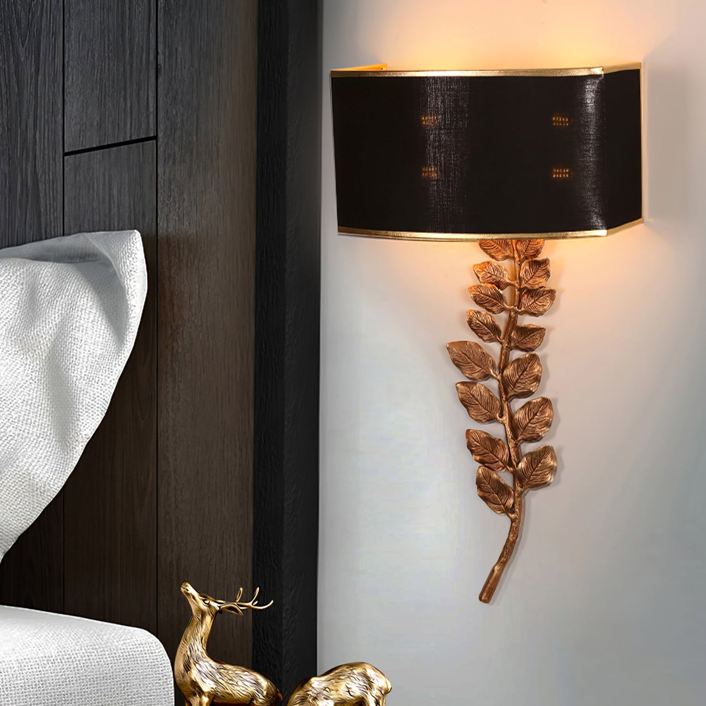 Tilda Wall Lamp