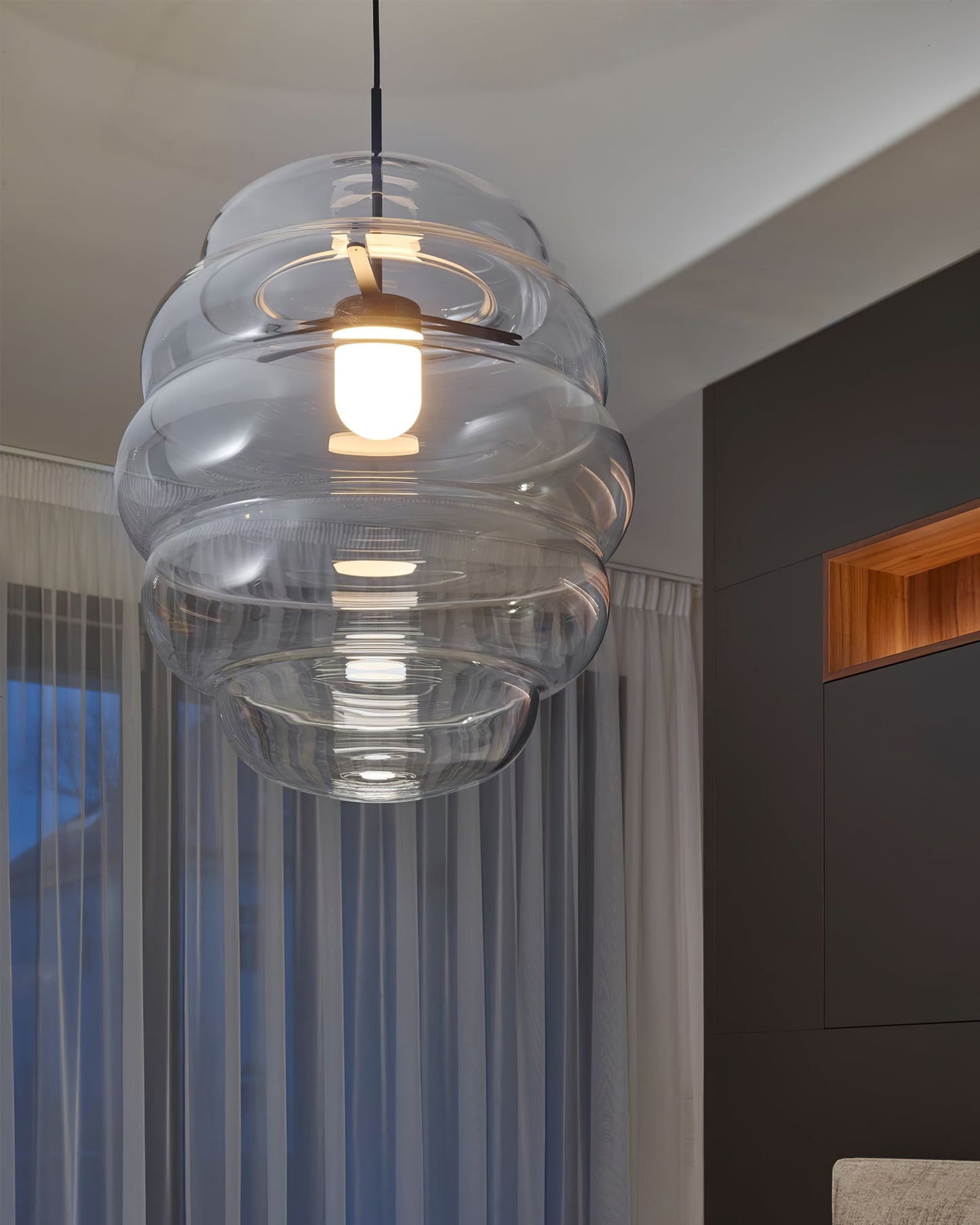 Blimp Pendant Lamp