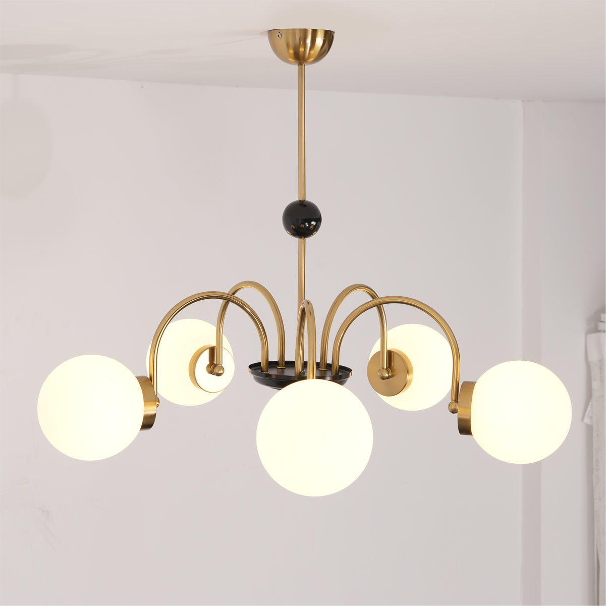 Yisu Chandelier