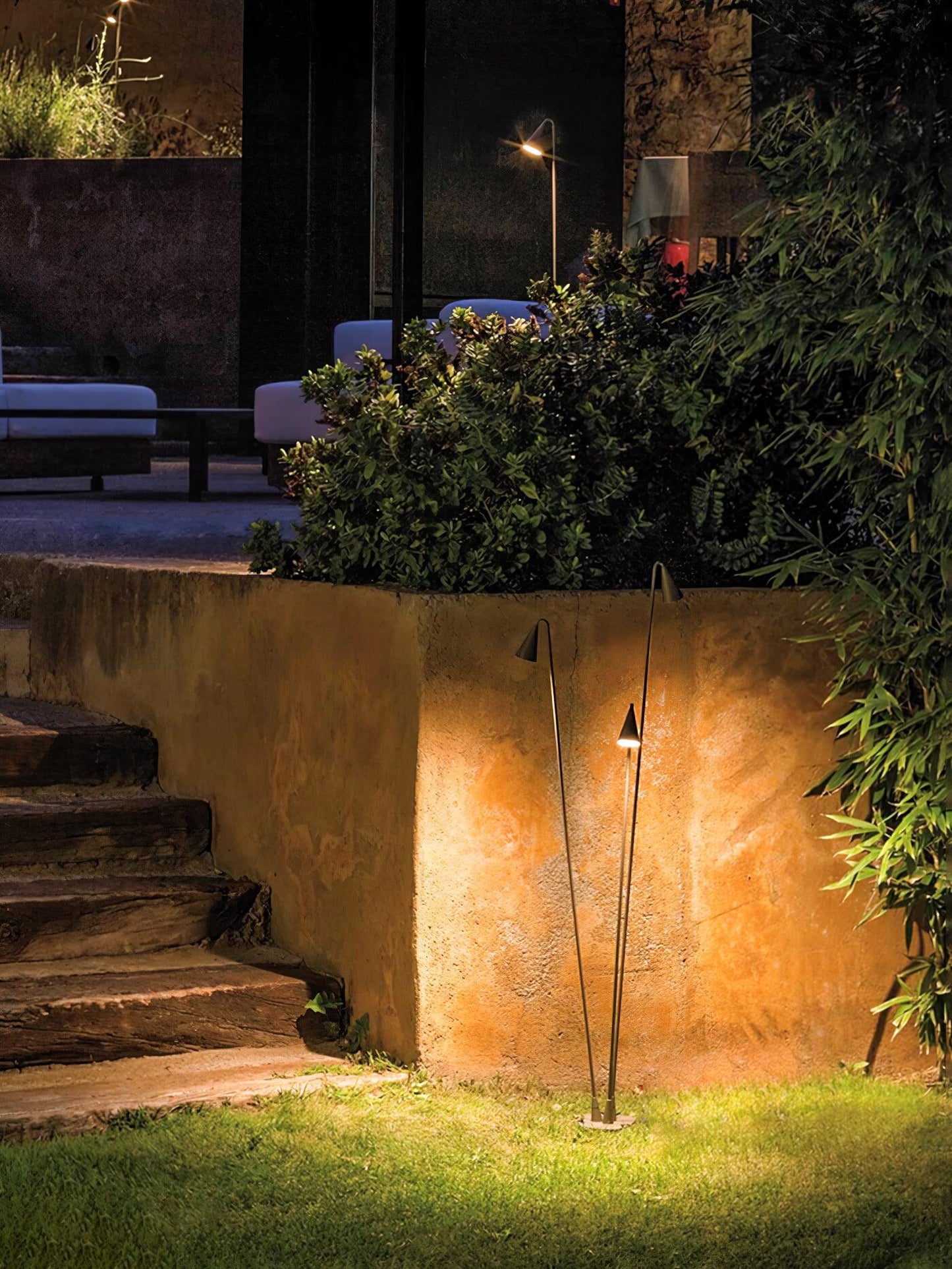 Bellflower Outdoor Floor Lamp