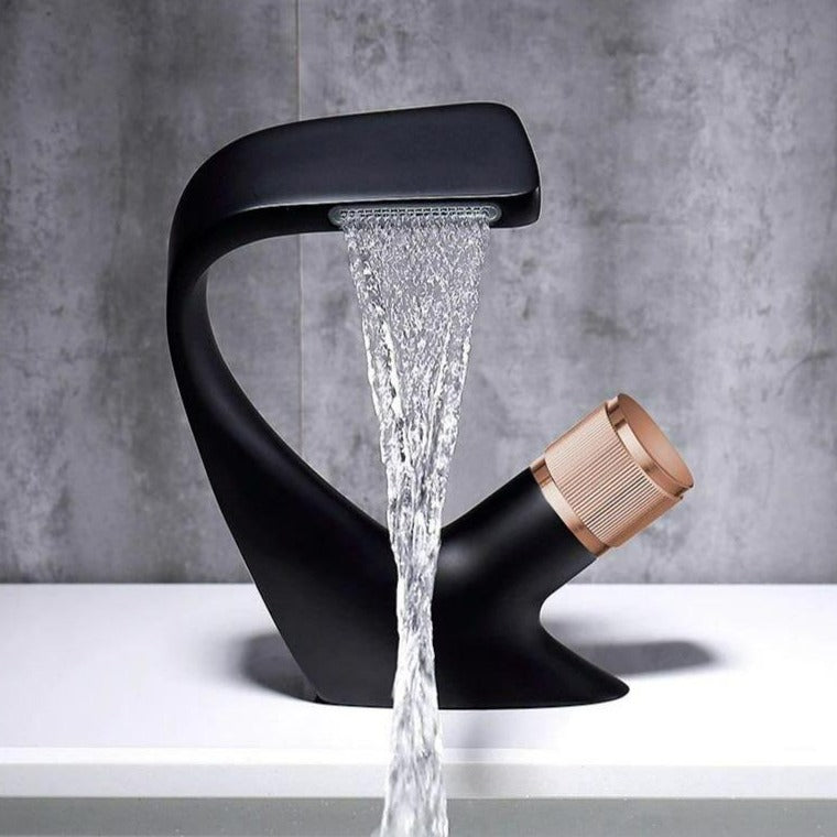 Xavier- Modern Curved Bathroom Faucet