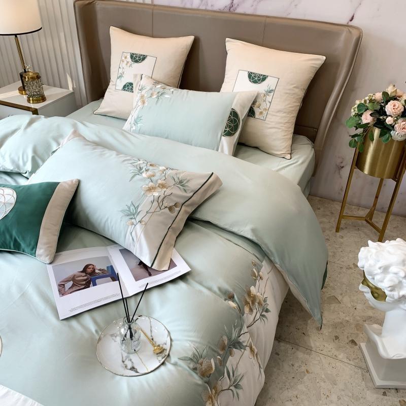 Luxury Embroidered Bedding Set