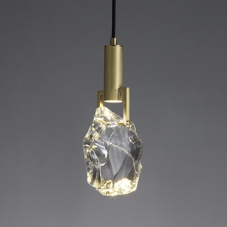 Minimalistic Crystalline Pendant Lights