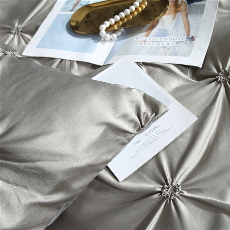 Royal Quilted Comfort Bedding Set