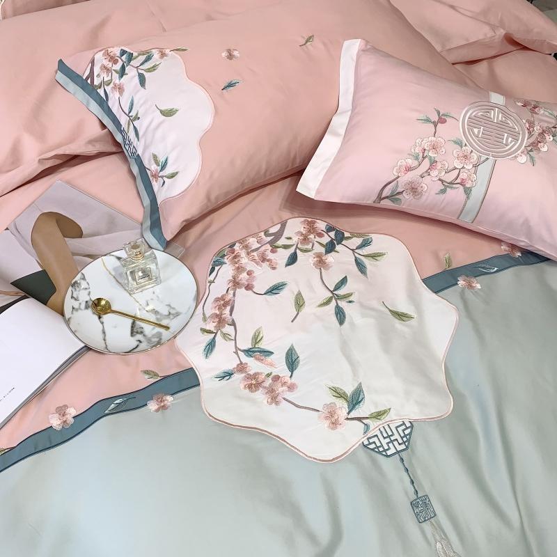 Luxury Embroidered Duvet Set