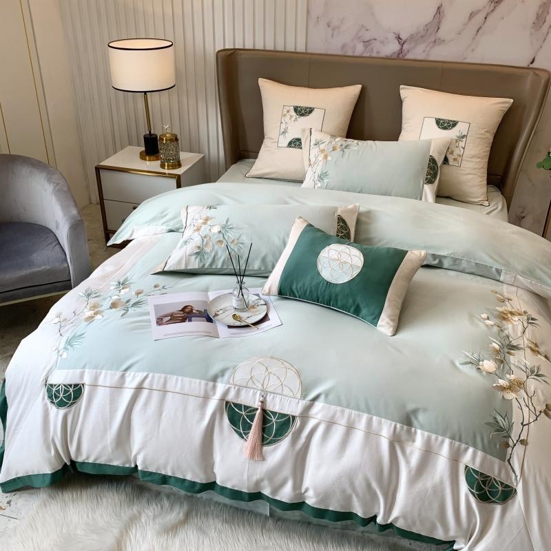 Luxury Embroidered Bedding Set