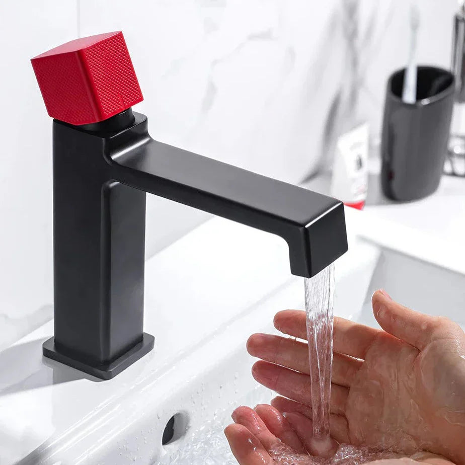 Theo - Modern Bathroom Faucet