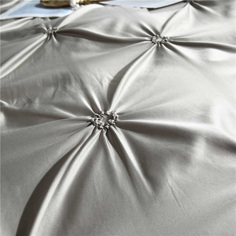 Royal Quilted Comfort Bedding Set