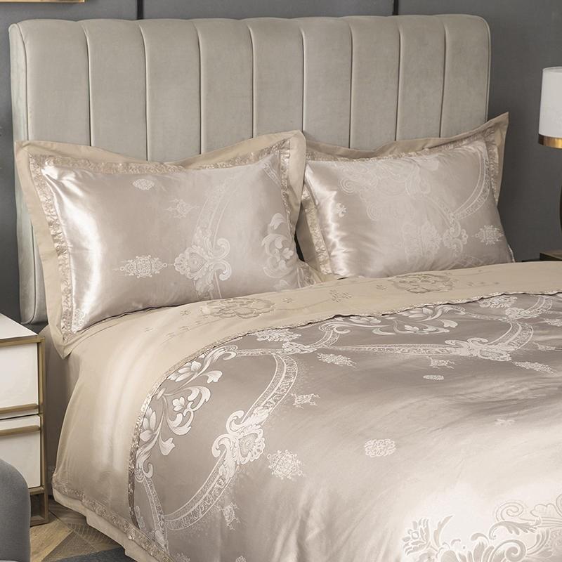 Luxury Espresso Jacquard Bedding Set