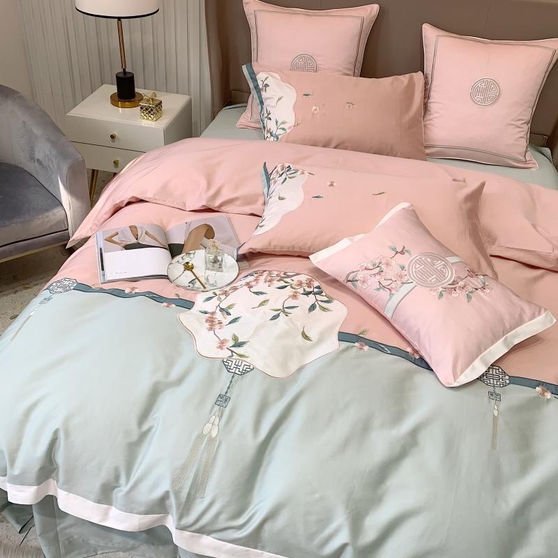 Luxury Embroidered Duvet Set