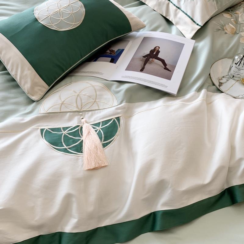 Luxury Embroidered Bedding Set