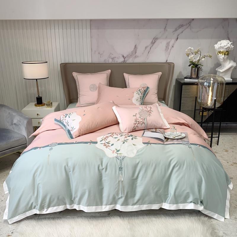 Luxury Embroidered Duvet Set