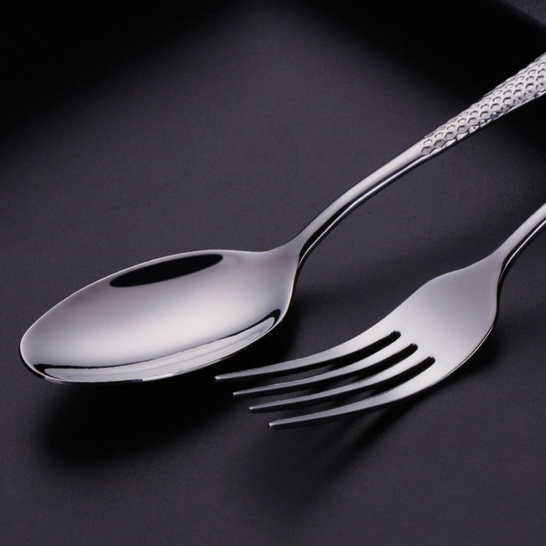 Modern Textured Handle Silverware Set