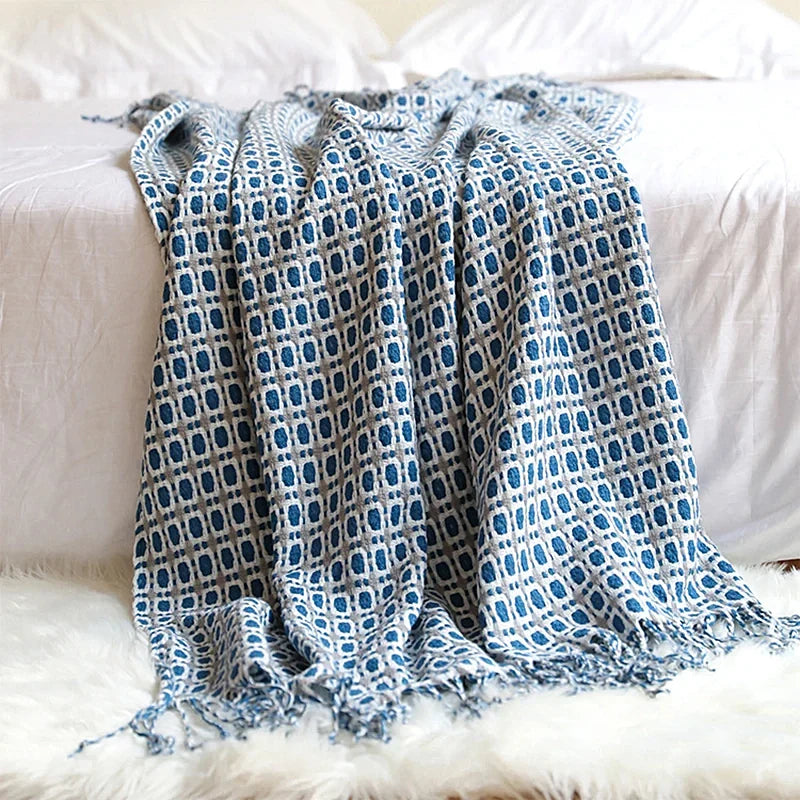 Milano knitted tassel throws