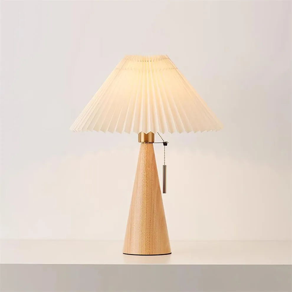 Welma Retro Wooden Lamp